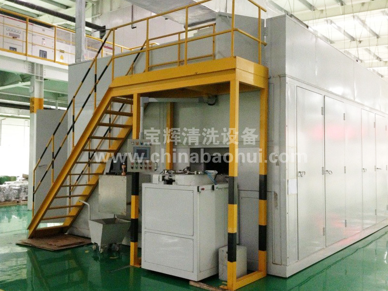 轎車發(fā)動機(jī)缸體專用清洗機(jī)（北汽）